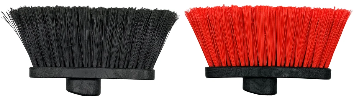 ESCOBA ANGULAR CON FIBRA DE PVC CORTA